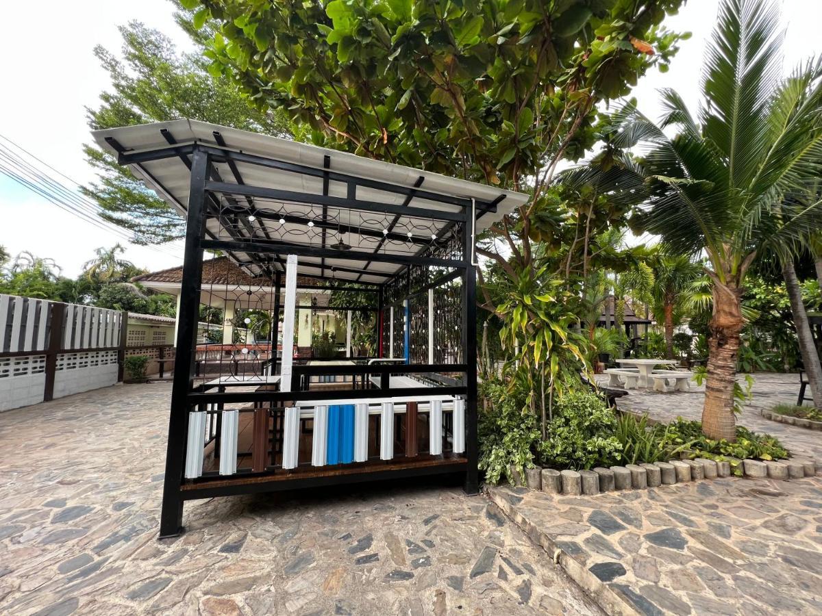 Suanpai Resort Сатахип Екстериор снимка